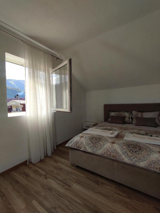 Apartment La Casa プルジネ エクステリア 写真
