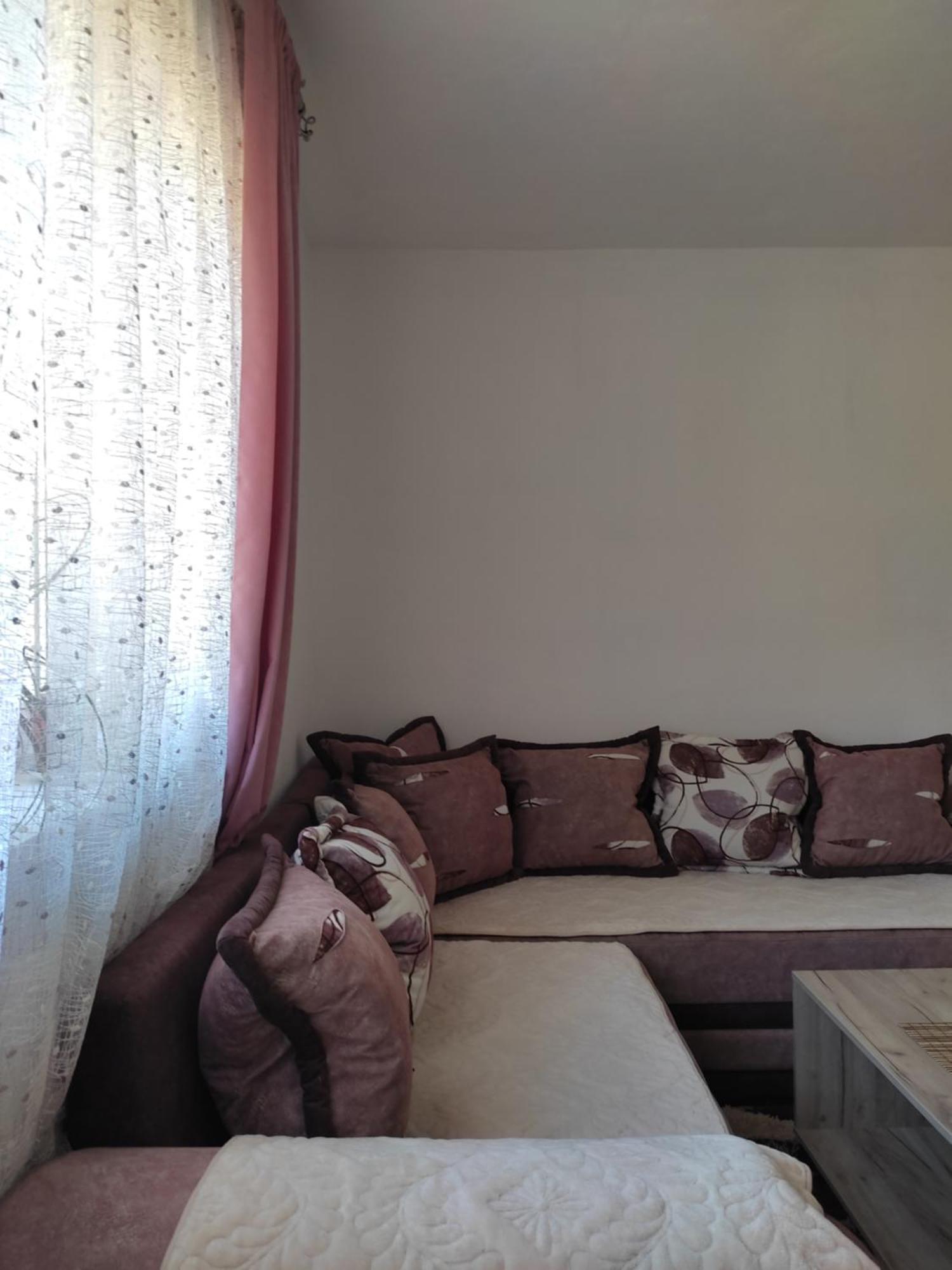 Apartment La Casa プルジネ エクステリア 写真