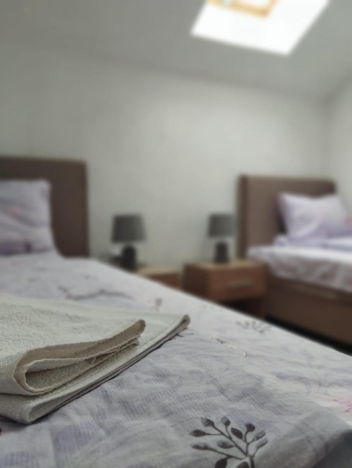 Apartment La Casa プルジネ エクステリア 写真